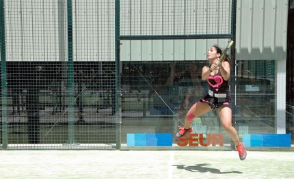 Alba Izquierdo, jugadora número uno de Andalucía, durante uno de los partidos