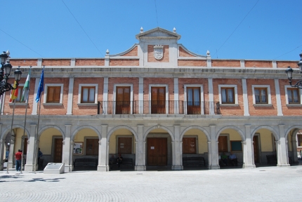 Fachada principal del consistorio municipal