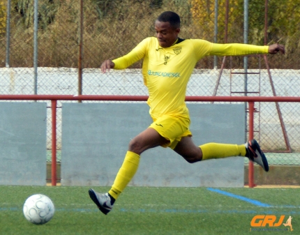 Wesley anotó dos goles para el FC Cubillas en el campo del At. Zubia (GRJ)