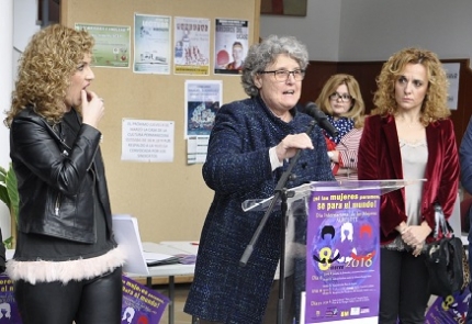 La alcaldesa, Concepción Ramírez, en la inauguración de las jornadas de formación y encuentro del seis de mayo. 