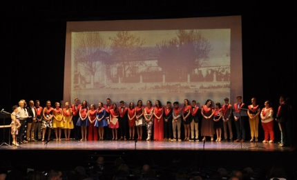 Alumnos y alumnas de cuarto de la ESO del Ave María 