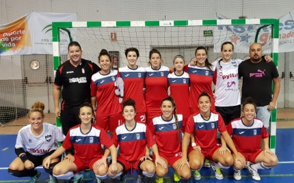 Foto del equipo antes del inicio del primer partido de liga/ ALBOLOTE FUTSAL