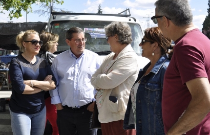 Miembros de la candudatura del PSOE junto al Secretario General del PSOE, José Entrena y a la Secretaria General en Albolote, Concepción Ramírez,