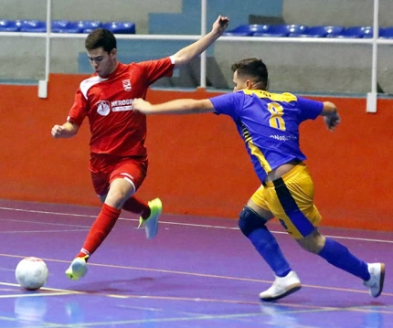 Una jugada del encuentro del Albolote Futsal Herogra ante Agustinos 