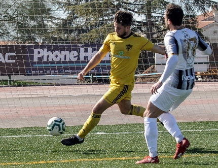 El FC Cubillas confían en cambiar la dinámica ante el Baeza CF 