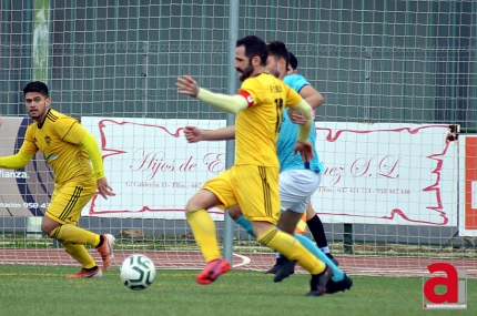 El FC Cubillas juega este domingo en el campo del Atarfe Industrial (J. PALMA)