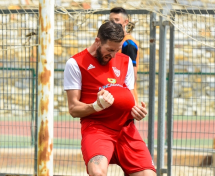 Moi Gómez celebra el tanto marcado en Cantoria (FC CUBILLAS)