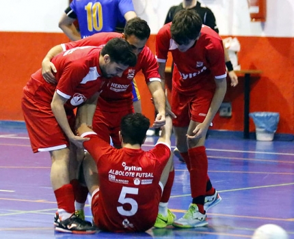 Tropezón del Albolote Herogra en la cancha del Sierra de Pozo Alcón (ALBOLOTE FUTSAL)