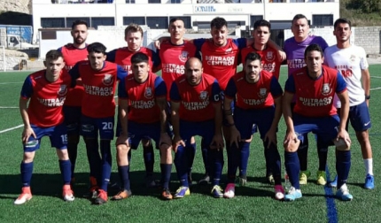 Jugadores del CF Imperio desplazados al campo del Base FC