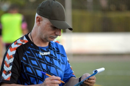 Miguel Álvarez, entrenador del CF Imperio (J. PALMA)