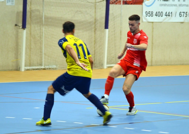 El Albolote Herogra juega este domingo en Güevéjar ante el Colegio Los Olivos (J. PALMA)