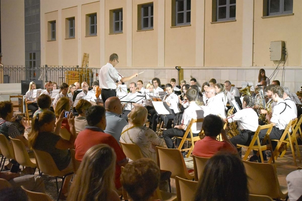 La Banda de Música de Albolote durante una de las actuaciones del ciclo del pasado año.