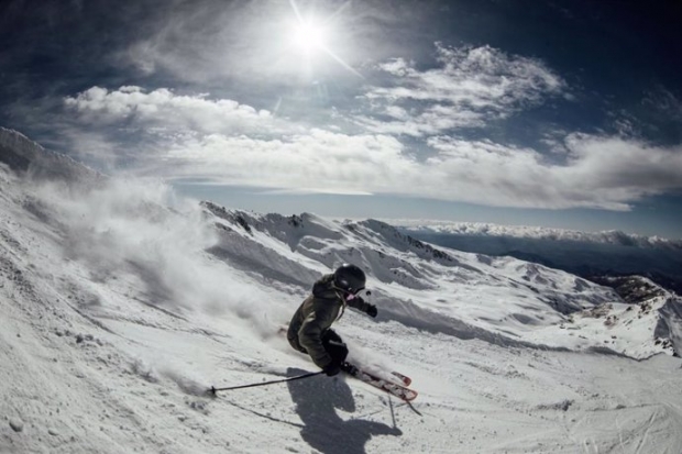 Los alboloteños podrán practicar el deporte blanco en Sierra Nevada con interesantes descuentos (CETURSA)