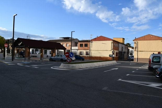 Aparcamientos en la plaza Buero Vallejo